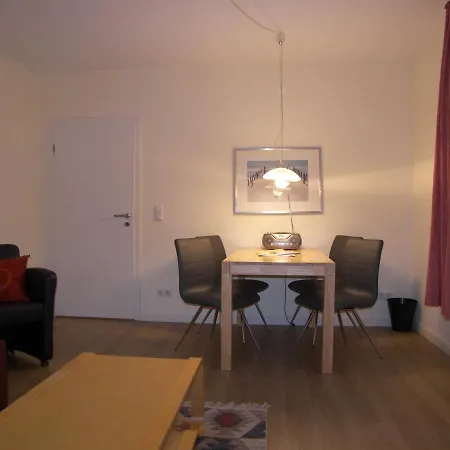 Tarnowskis Seeblick, Nur 50m Zum Strand, Wlan Inkl * Neuhof (Heringsdorf)