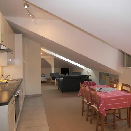 Tarnowskis Seeblick, Nur 50m Zum Strand, Wlan Inkl * Neuhof (Heringsdorf)