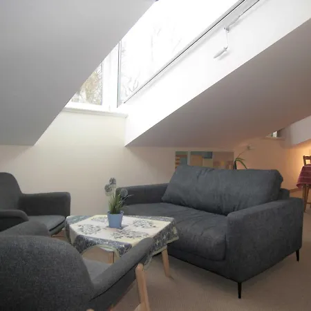 Tarnowskis Seeblick, Nur 50m Zum Strand, Wlan Inkl Neuhof (Heringsdorf)