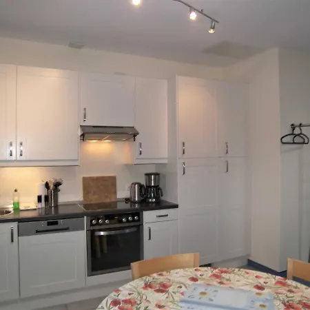 Tarnowskis Seeblick, Nur 50m Zum Strand, Wlan Inkl * Neuhof (Heringsdorf)